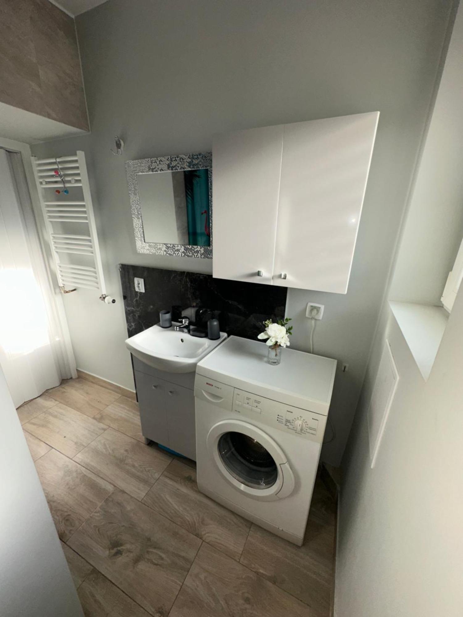 Nadmorski Apartament Nowy Port Gdansk Exterior photo
